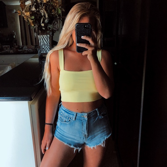 Urban Outfitters Tops - Yellow crop tank top